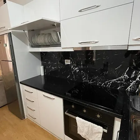 Basha Apartament Apartment *